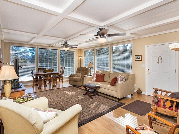 5th image of 640 Schemmer Dr