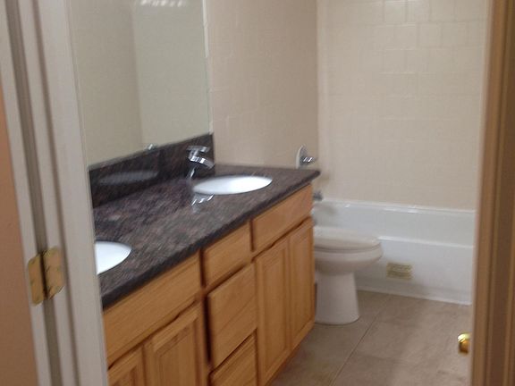 Main Bathroom, Double sinks, Granite Countertops