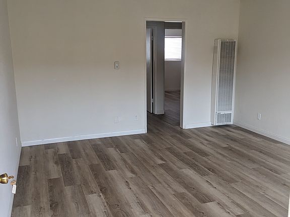 2nd image of 11915 W Jefferson Blvd #13