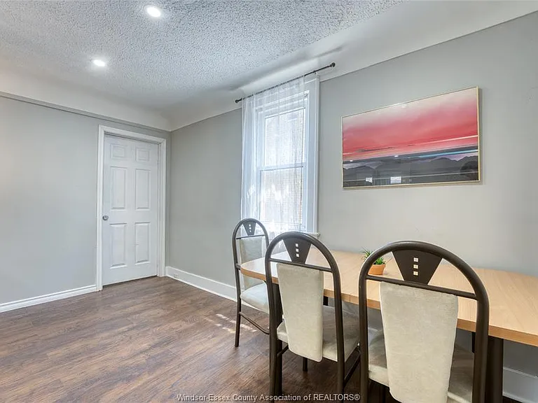 2309 Alexis Rd — Photo 16
