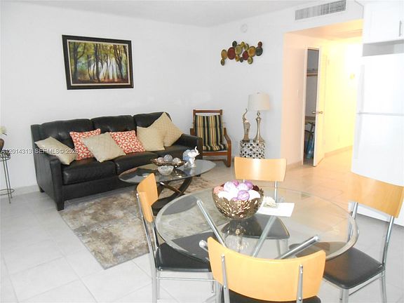5th image of 5401 Collins Ave APT 932