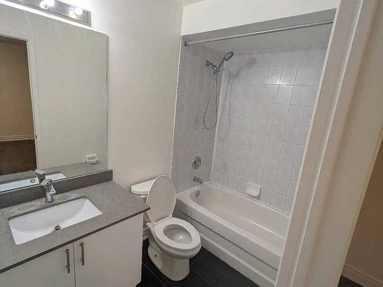 5030 Heatherleigh Ave #9 — Photo 6