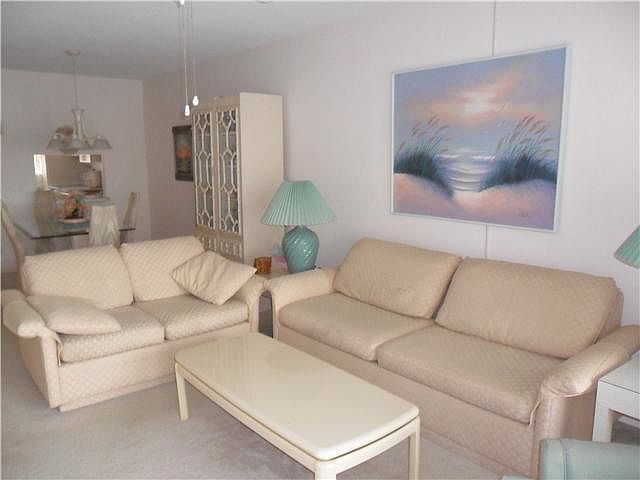 1st image of 21 Yacht Club Dr APT 206