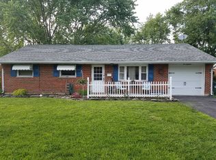 418 Merrymaid Dr, Englewood, OH