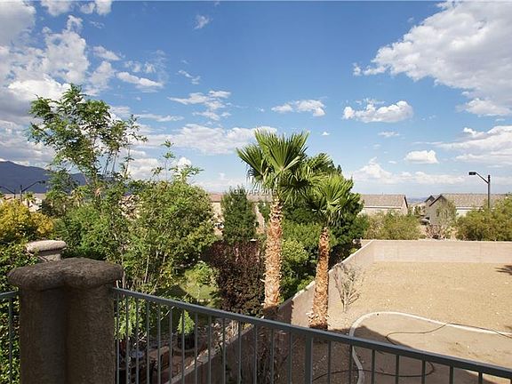 3rd image of 8044 Farthings Hill Dr