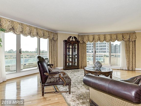 4th image of 5600 Wisconsin Ave APT 906
