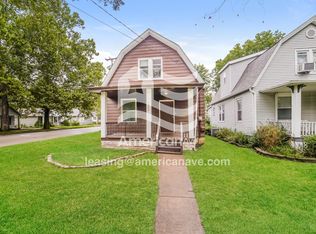 2804 N Sheridan Rd, Peoria, IL 61604