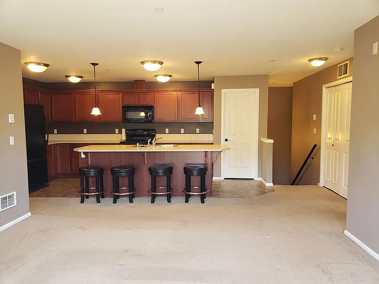 355 Tremont Ave #201 — Photo 6