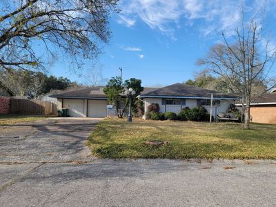 1908 Ivie Lee St, Baytown, TX, 77520