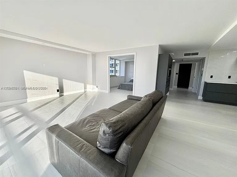 2030 S Ocean Dr #806 — Photo 15