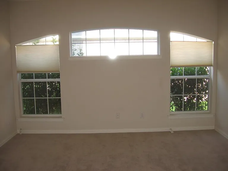 7512 Blossom Ln — Photo 10