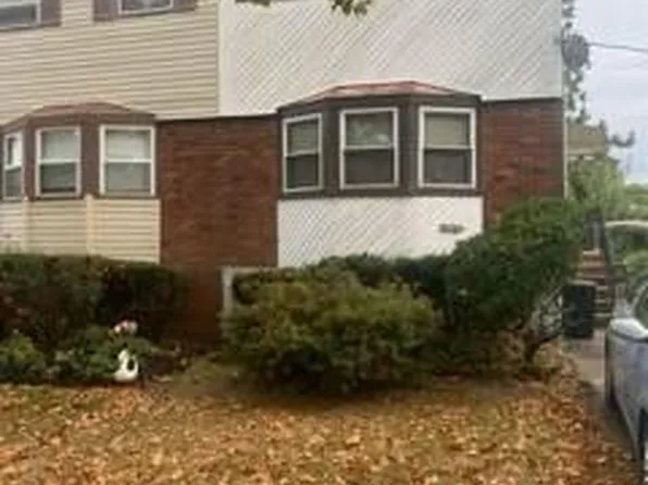 24524 148th Rd, Rosedale, NY 11422