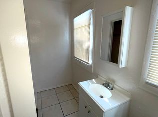 2240 Santa Fe Ave APT J, Long Beach, CA 90810