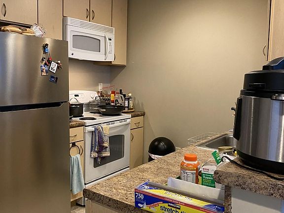 4th image of 111 N 9th St Unit 309