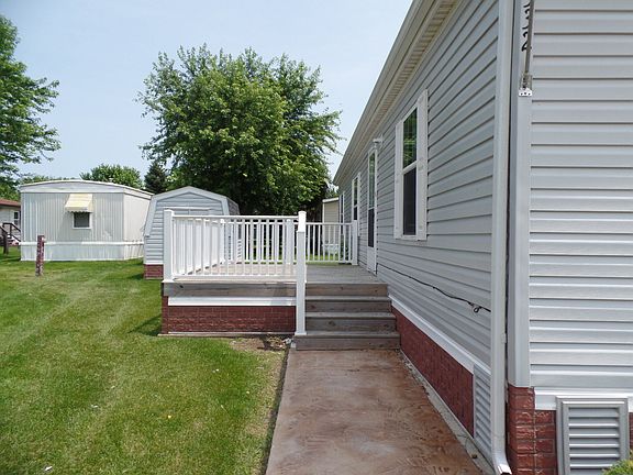 2nd image of 332 Lisa Ln