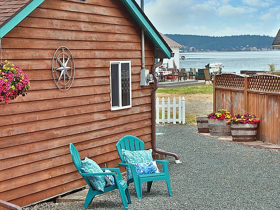 2nd image of 3720 Fishermans Alibi Ln
