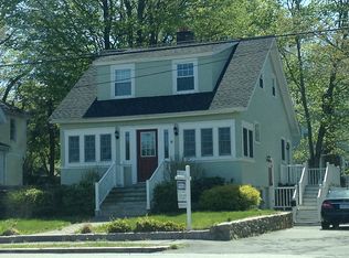 38 Donizetti St, Wellesley, MA 02482