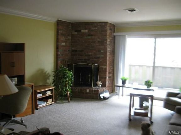 3rd image of 172 Gillies Ln