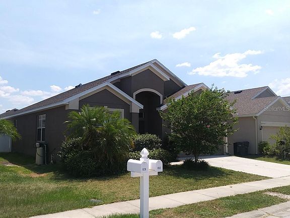 2nd image of 832 Krenson Woods Ln