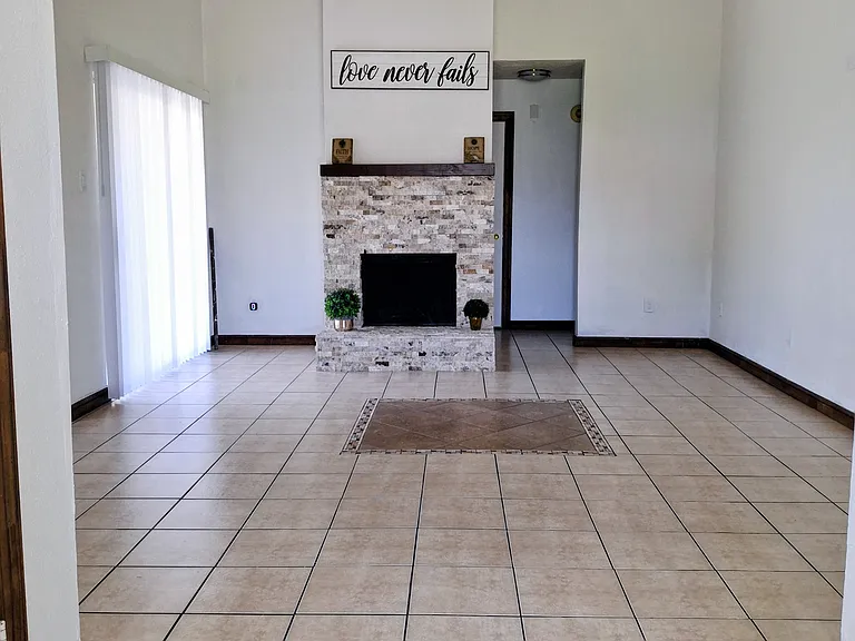 19323 Cypress River Dr — Photo 2