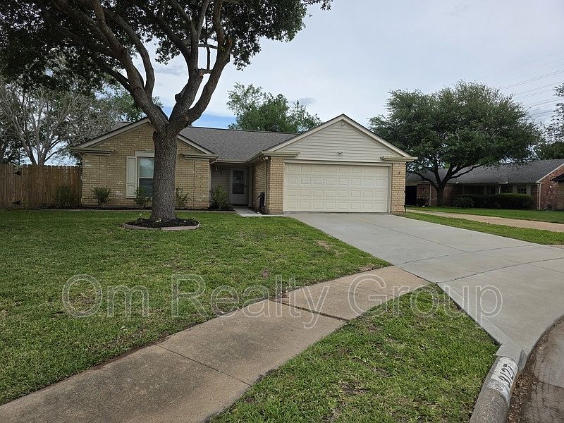 1st image of 3127 E Heatherock Cir