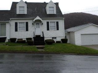 662 Cedar St, Beaverdale, PA 15921
