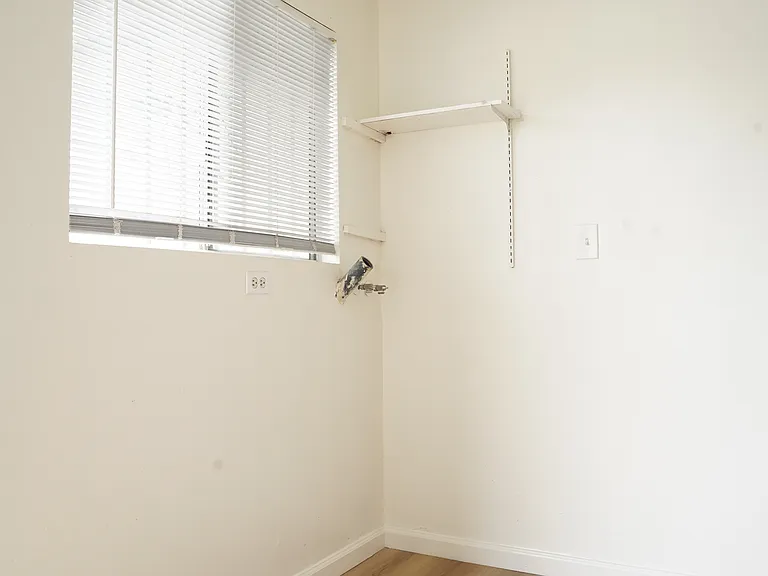 12149 Alondra Blvd — Photo 23