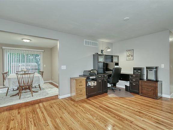 4th image of 58 Bellmawr Dr