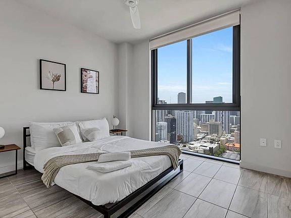 5th image of 50 NE 8th St #1201