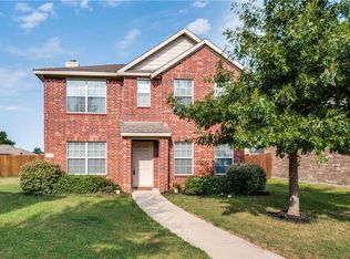 176 Wild Rose Ct, Crossroads, TX 76227
