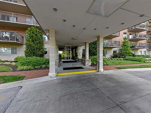 3rd image of 4550 Warwick Blvd APT 213