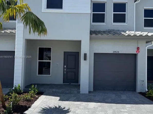 18426 SW 2nd St, Pembroke Pines, FL 33029