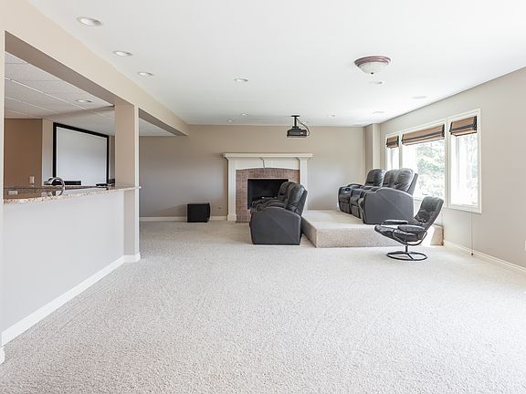 5th image of 71 Greenan Ln