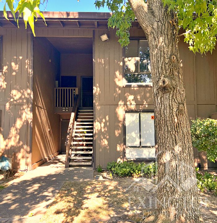 1st image of 2420 Larkspur Ln APT 224