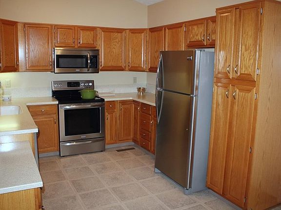 3rd image of 8164 Talliho Dr