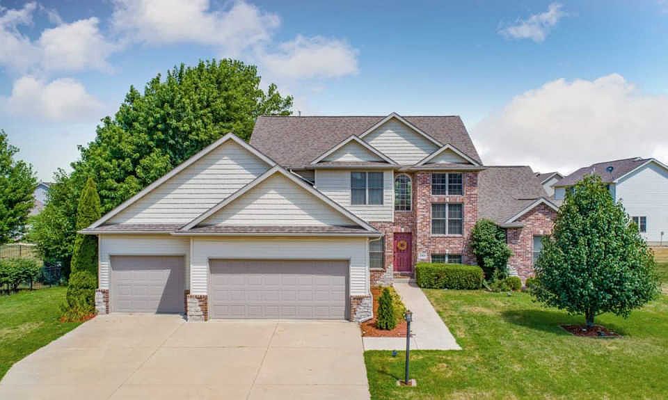 1st image of 3909 W Hearthwood Dr