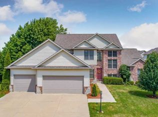 3909 W Hearthwood Dr, Dunlap, IL 61525