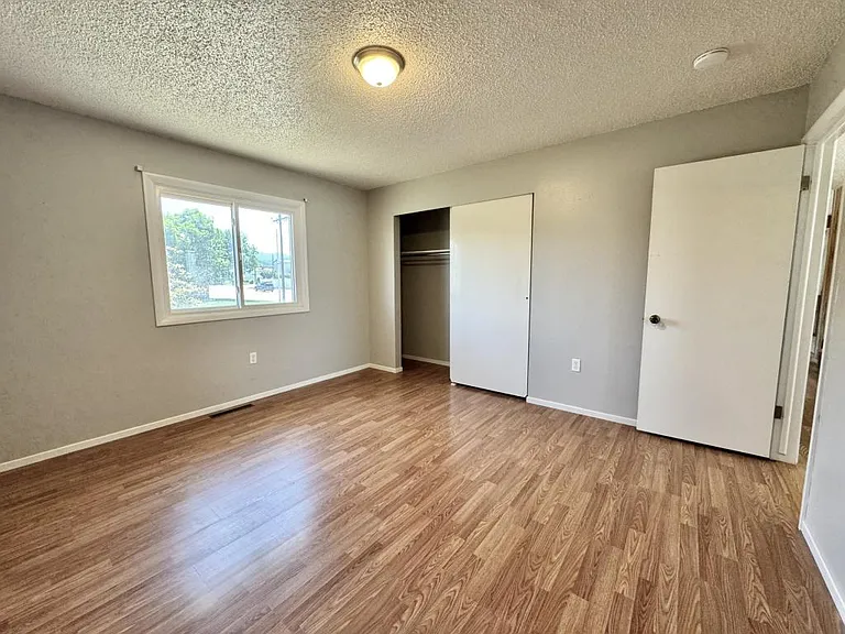 1500 Cole Ave — Photo 11