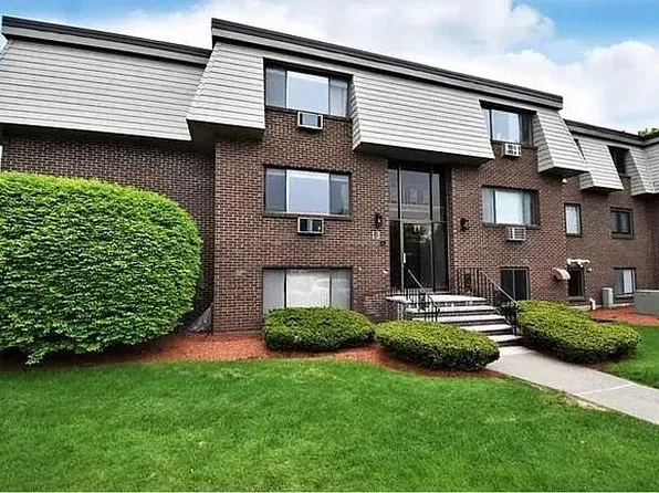 9 Hallmark Gdns APT 10, Burlington, MA 01803
