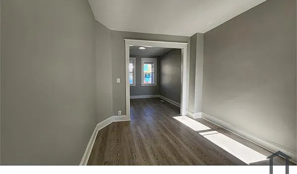 105 S Morley St — Photo 10