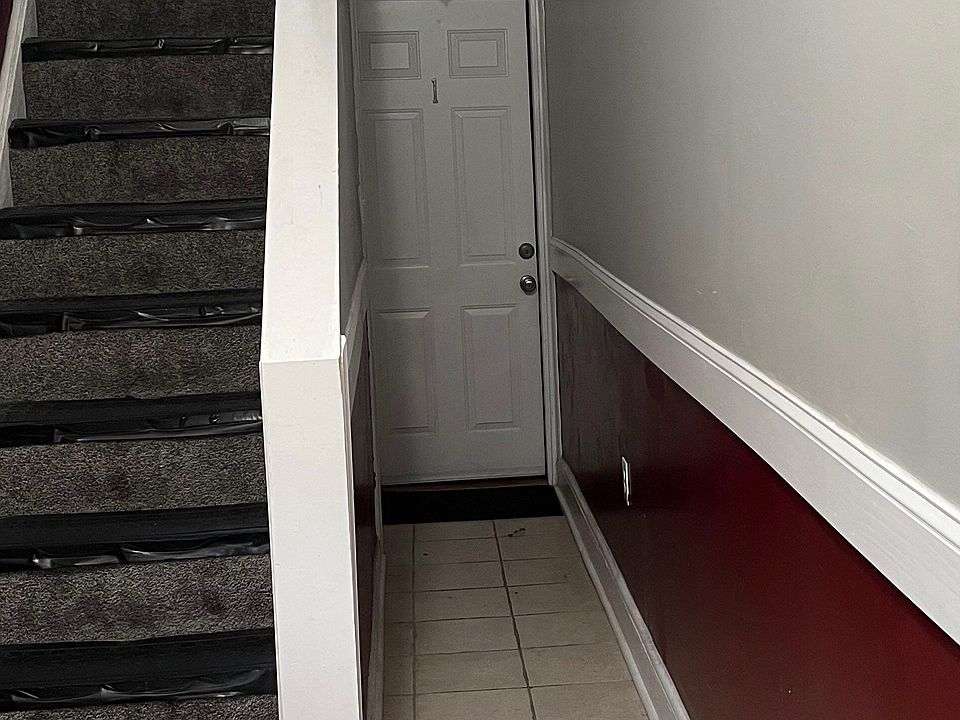 1st image of 1712 W Lombard St #1