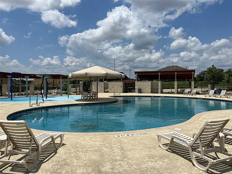 1015 Vista View Dr #2101 — Photo 16