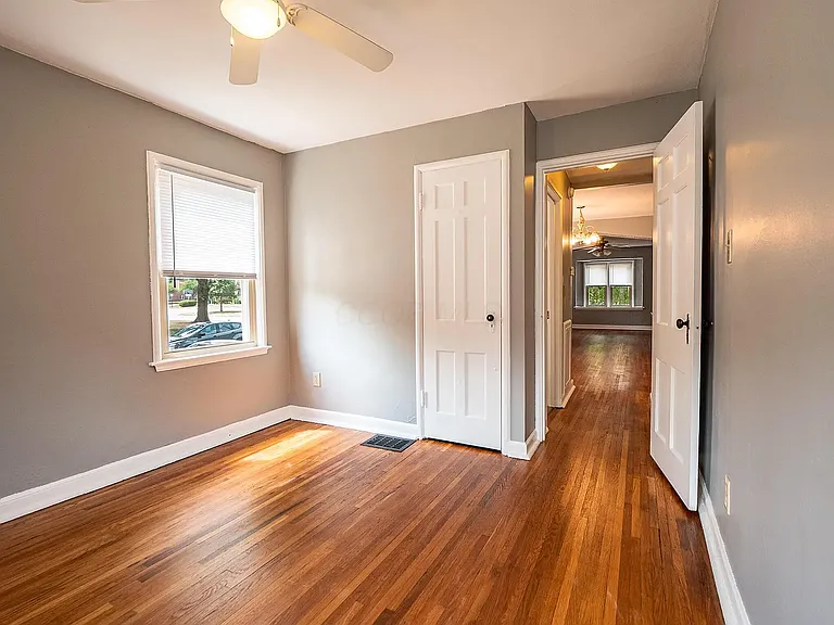 1558 Northwest Blvd #1 — Photo 8