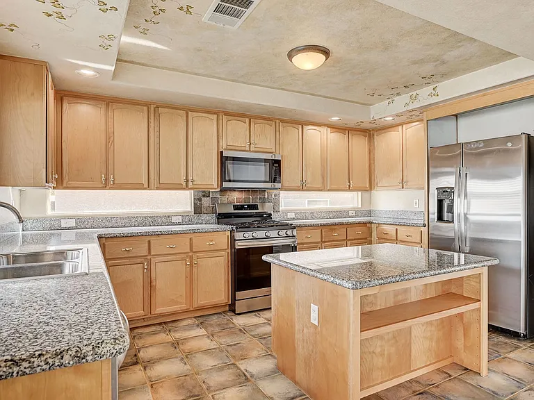 10130 Walhalla Plateau Ct — Photo 13