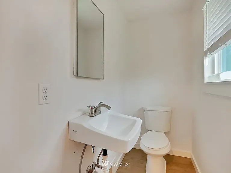 Master Half Bath