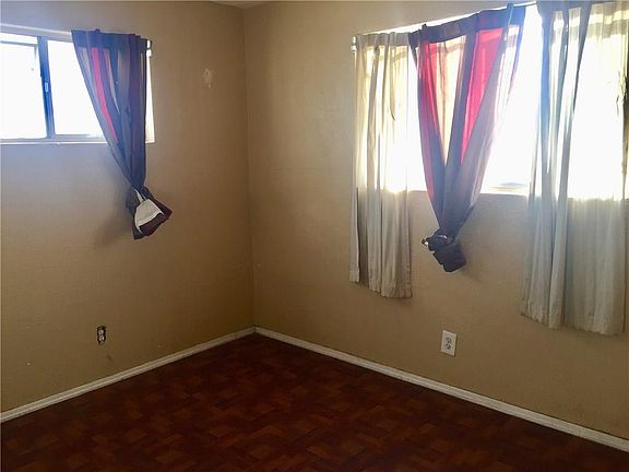 5th image of 4406 Durazno Ave