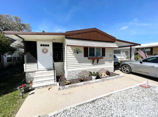 3221 Breezy Way, Zephyrhills, FL 33541