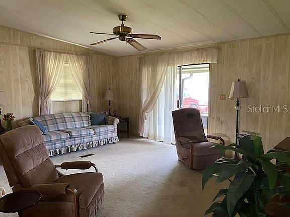 5th image of 37 Magnolia Ln