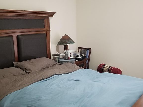 2nd image of 3096 Lindenwood Dr #72
