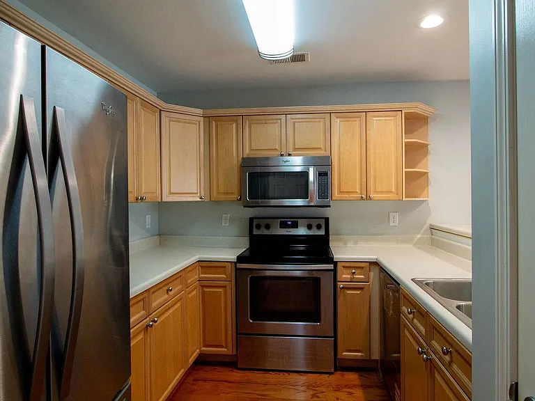 157 Hayesbury Ct — Photo 9
